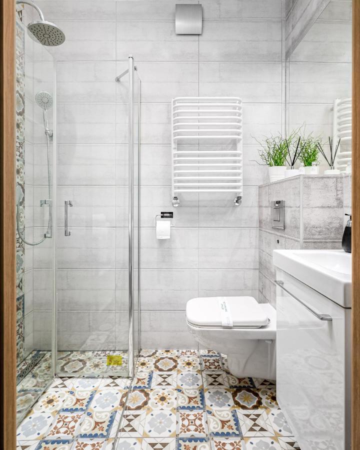 Jacuzzi & Bike Apartment, Krakau Exterior foto